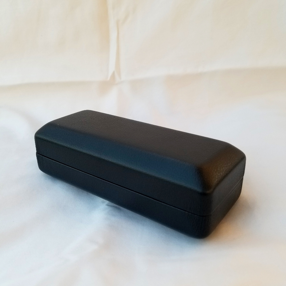 Glasses hard case
